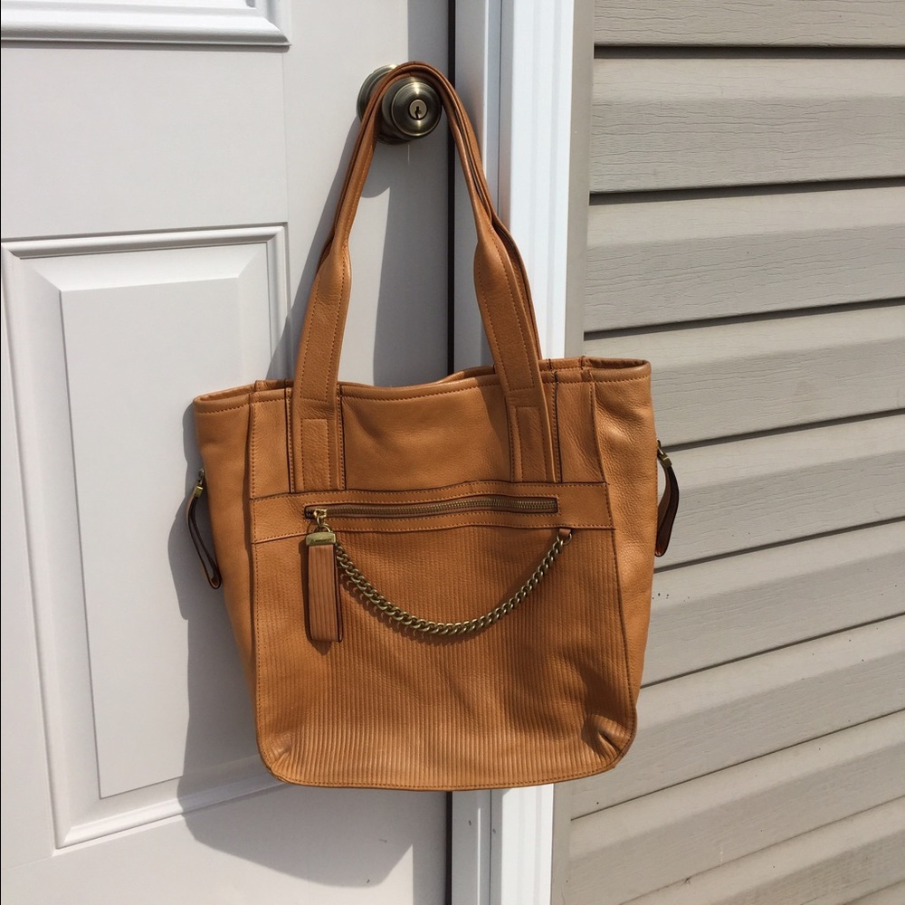 💗💗Like New Large B Makowsky Purse 💗💗