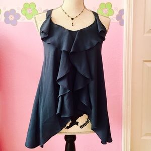 Cute and sexy BCBG blouse💜