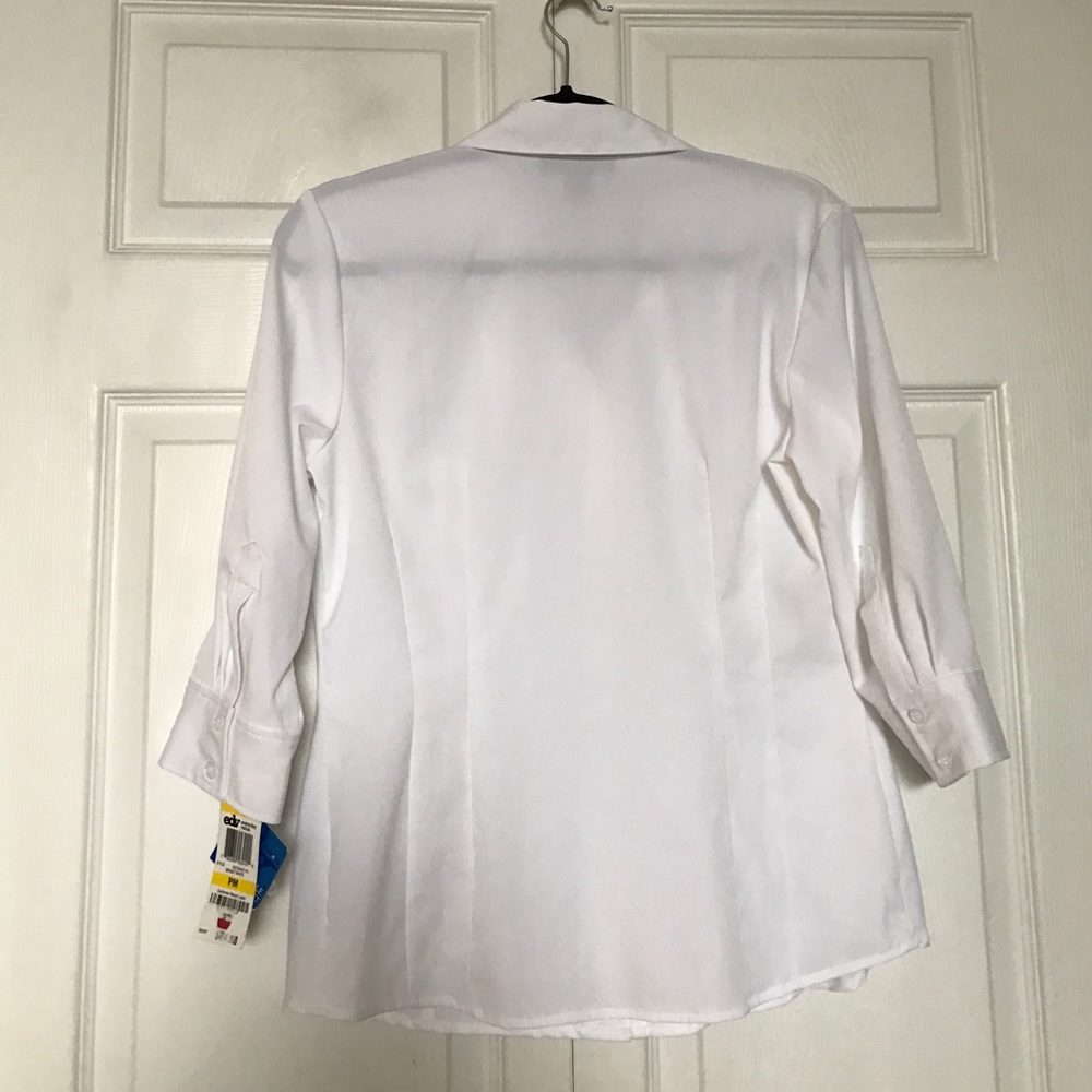 Blouse - Picture 2 of 3