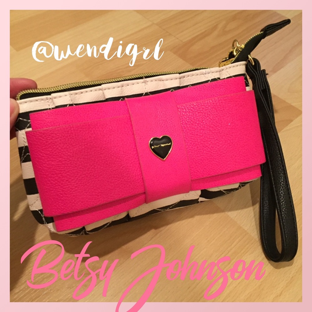 Betsey Johnson- wristlet