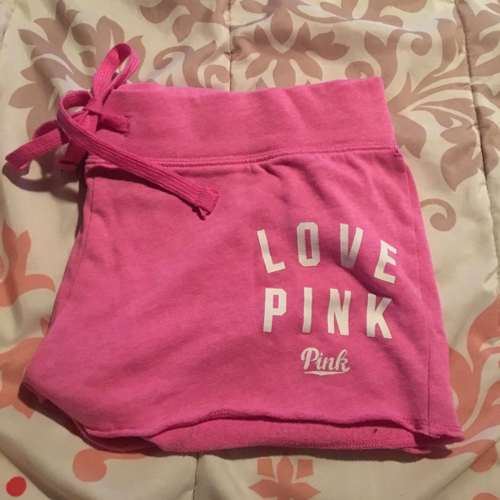 VS PINK Shorts ‼️SOLD‼️