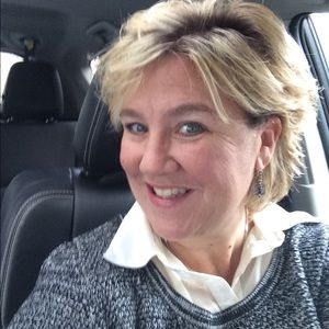 Meet your Posher, Heidi