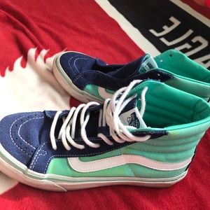 SALE TONIGHT ONLY*****Vans Sk8 Hi