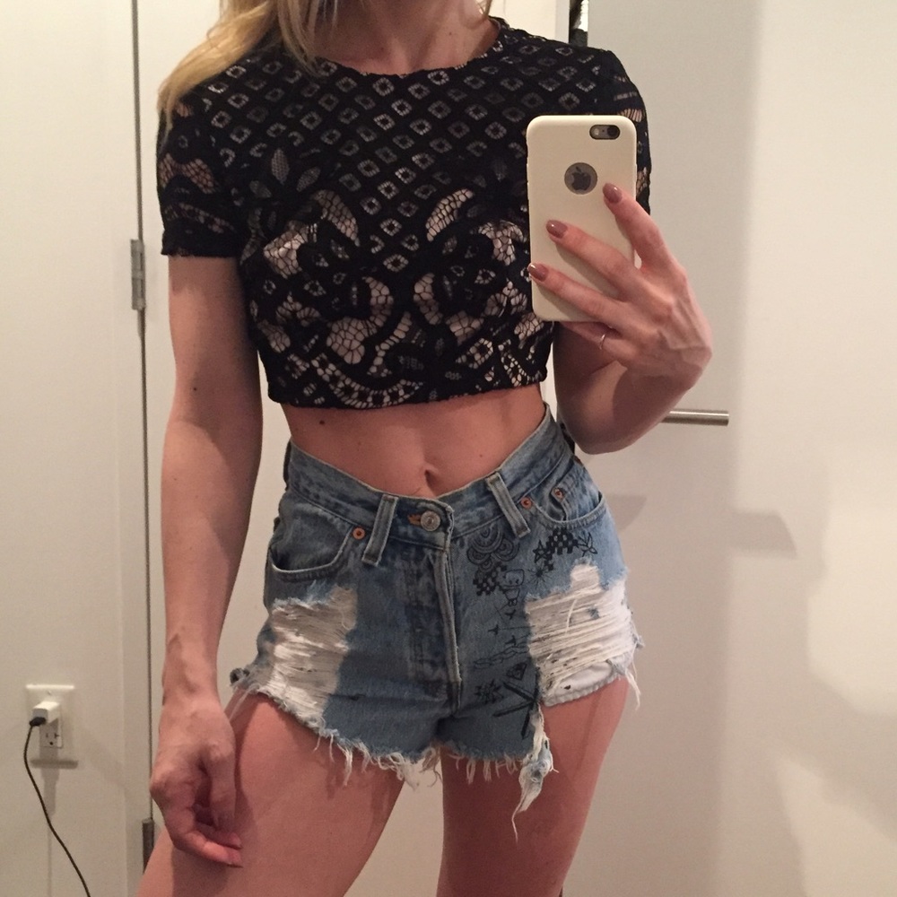 Dream State Small crop black lace top LF Stores