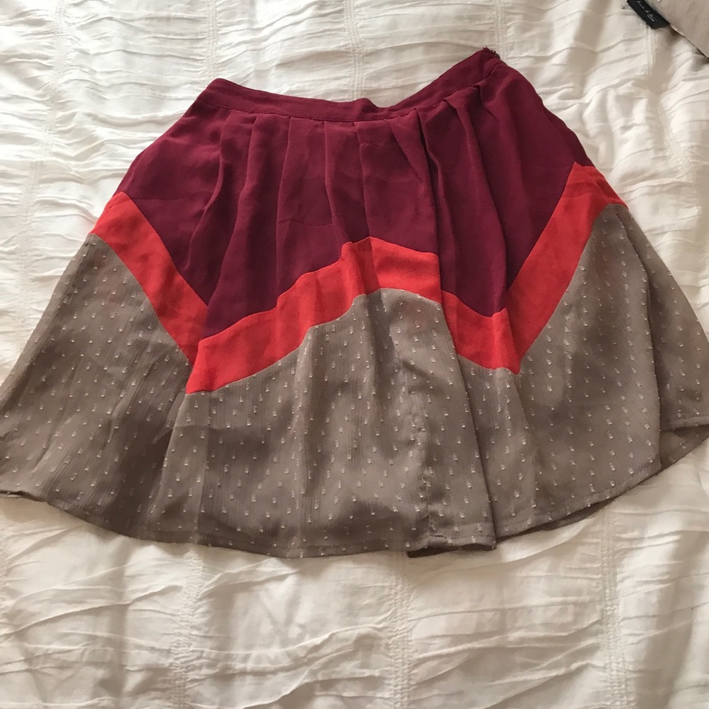 Patterned skirt!
