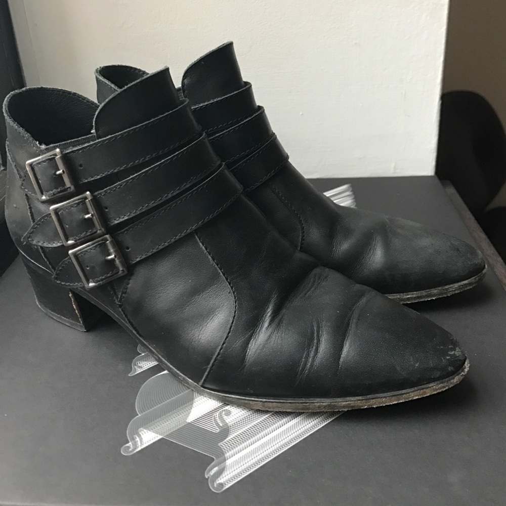 Modern Vice black leather buckle Handler bootie.