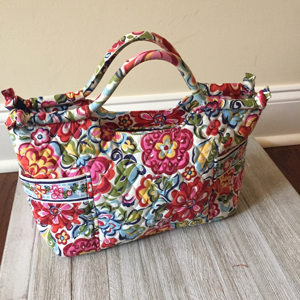 Retired VERA BRADLEY Hope Garden GABBY BAG M