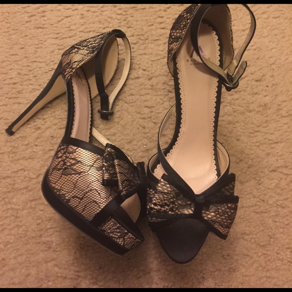 Brand new lace heels