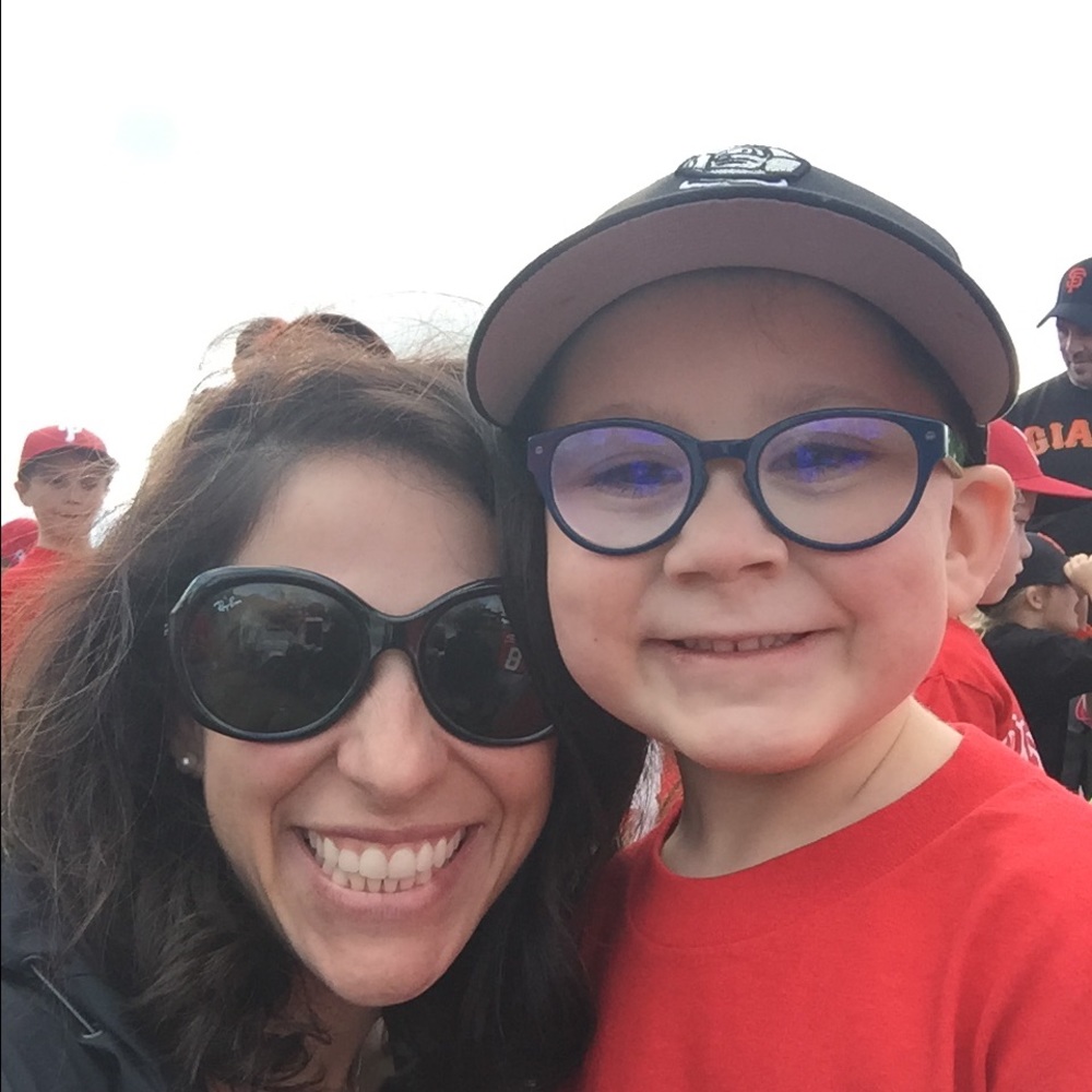 Meet your Posher, Julia