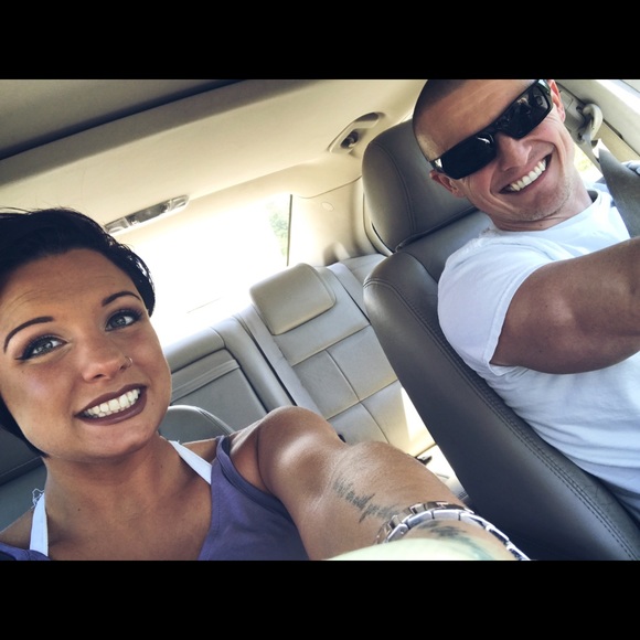 Meet your Posher, Alexandra - Picture 2 of 8