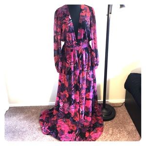 bebe Print Slit Shorts Gown