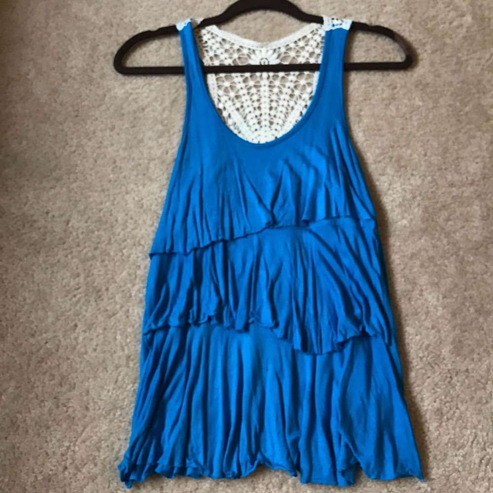 Ruffle & crochet tank