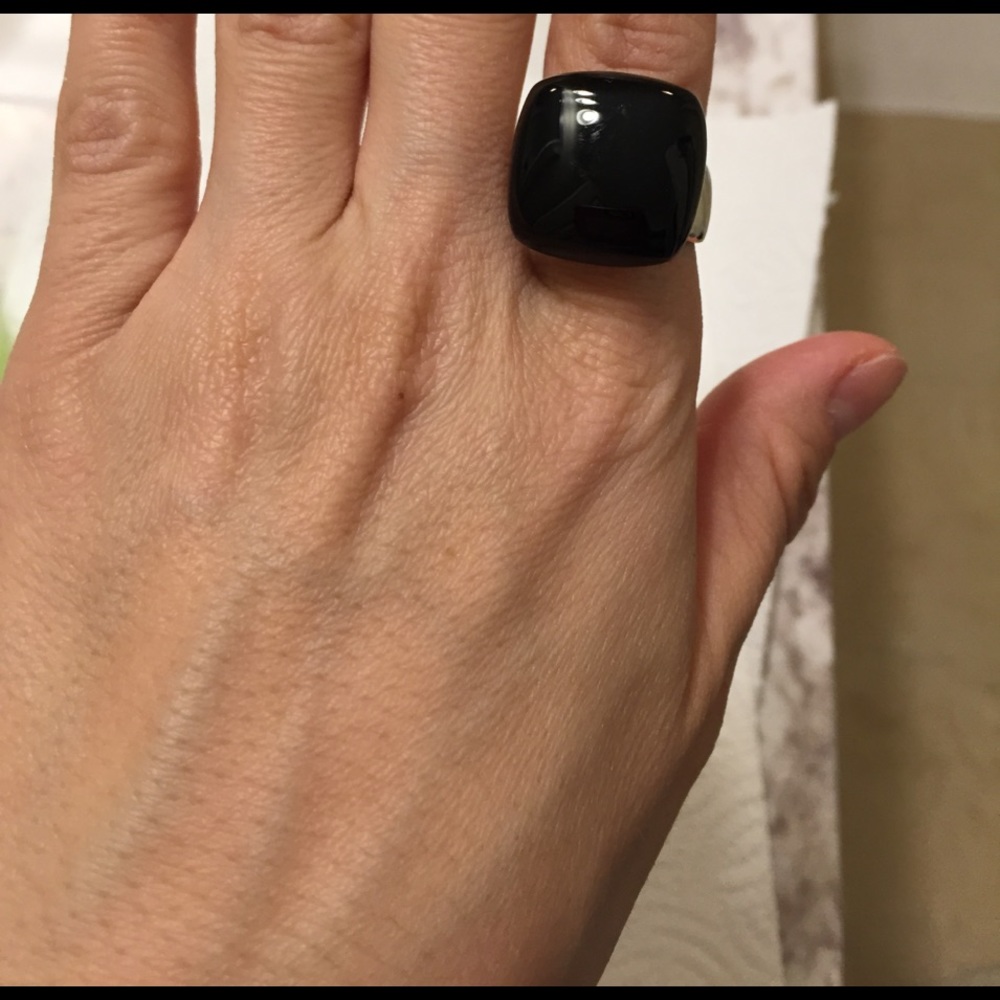 Black gem ring. Size 7