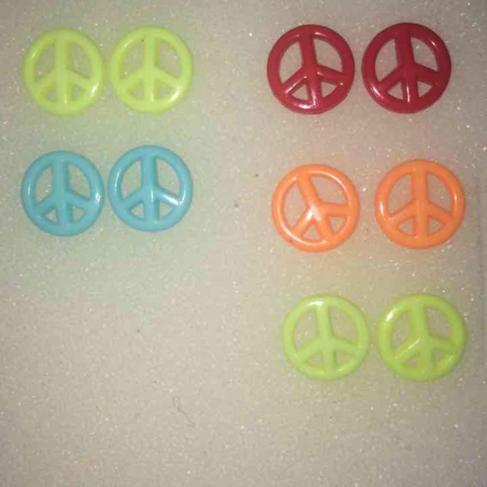 5 Sets of Peace Sign Earrings