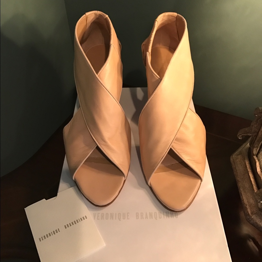 VERONIQUE BRANQUINHO