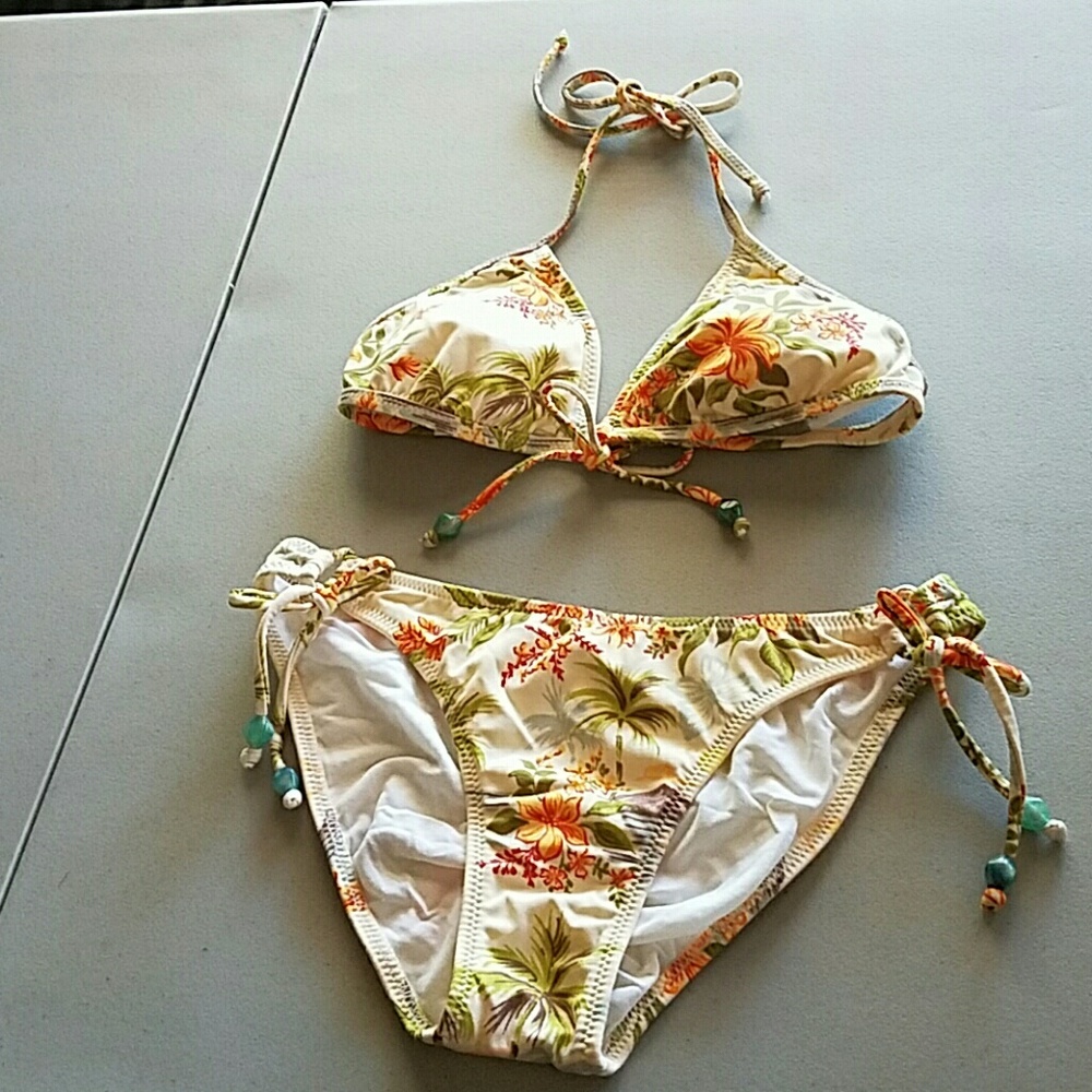 Roxy  bikini bathing suit size large