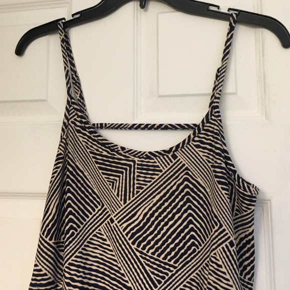 Hem and Thread size small layered dress or coverup - Picture 2 of 4