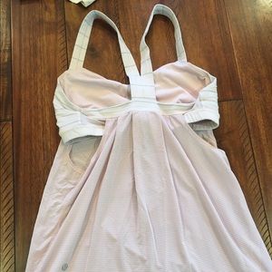 Lululemon bra top