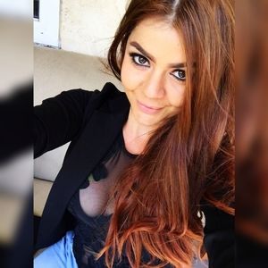 Meet your Posher, Eliana