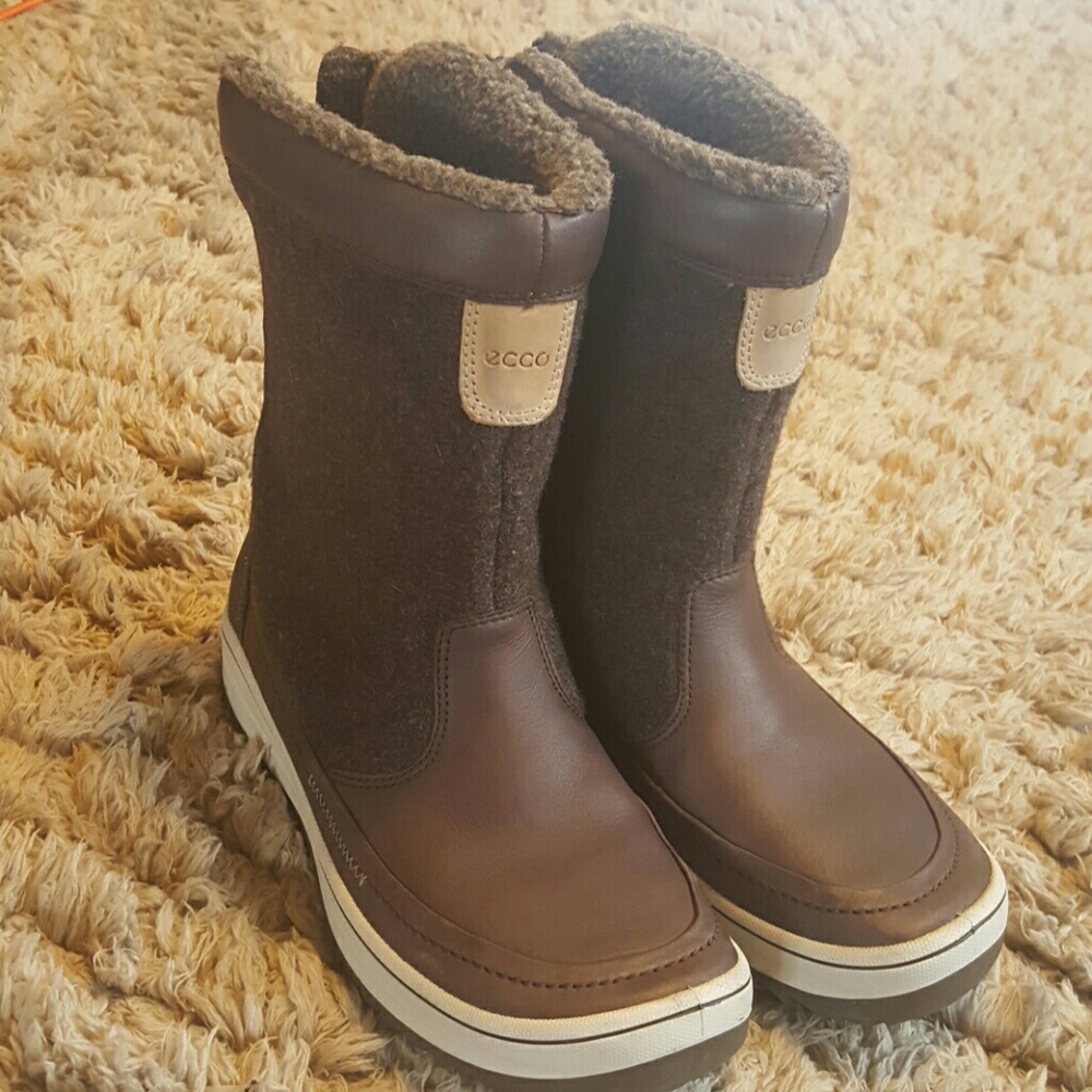 Ecco Women's Trace Zip Sport Boots