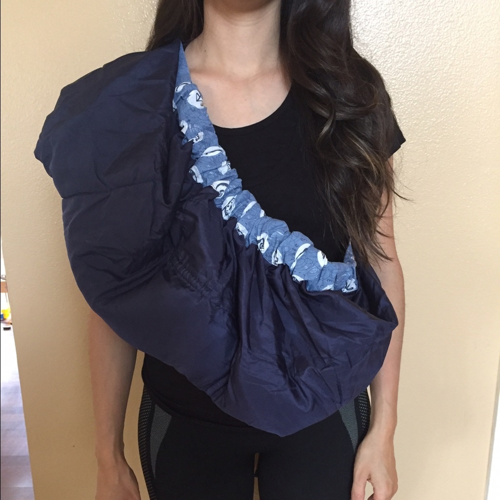 LIKE NEW Baby Sling Carrier