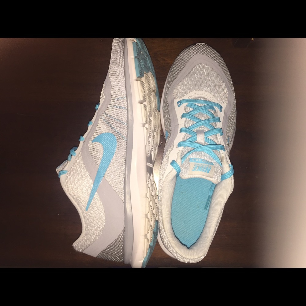 Women's Nike Shoes ‼️