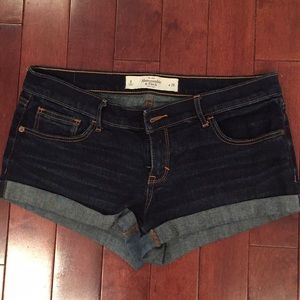 Abercrombie & Fitch Lo-Rise Shorts