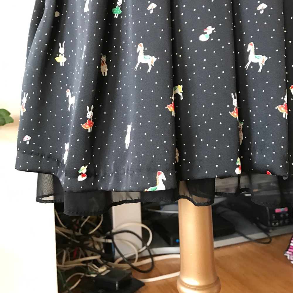 Super cute characters dress from Korea! SZ XS/S - Picture 7 of 8