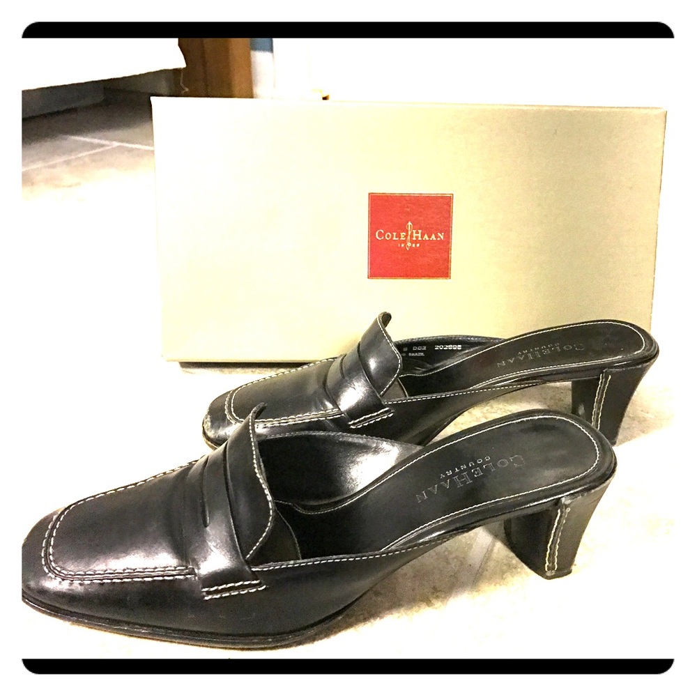 Cole Haan size 8.5 Natasha Black Mule