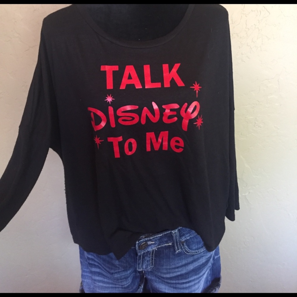 ❤️Talk Disney to me shirt.  3/4 sleeve loose fit