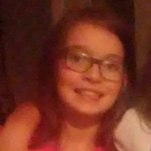 Meet your Posher, Ava