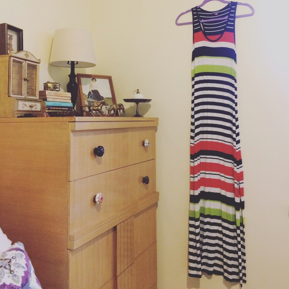 SOLD 🎉 Vince Camuto Maxi Dress