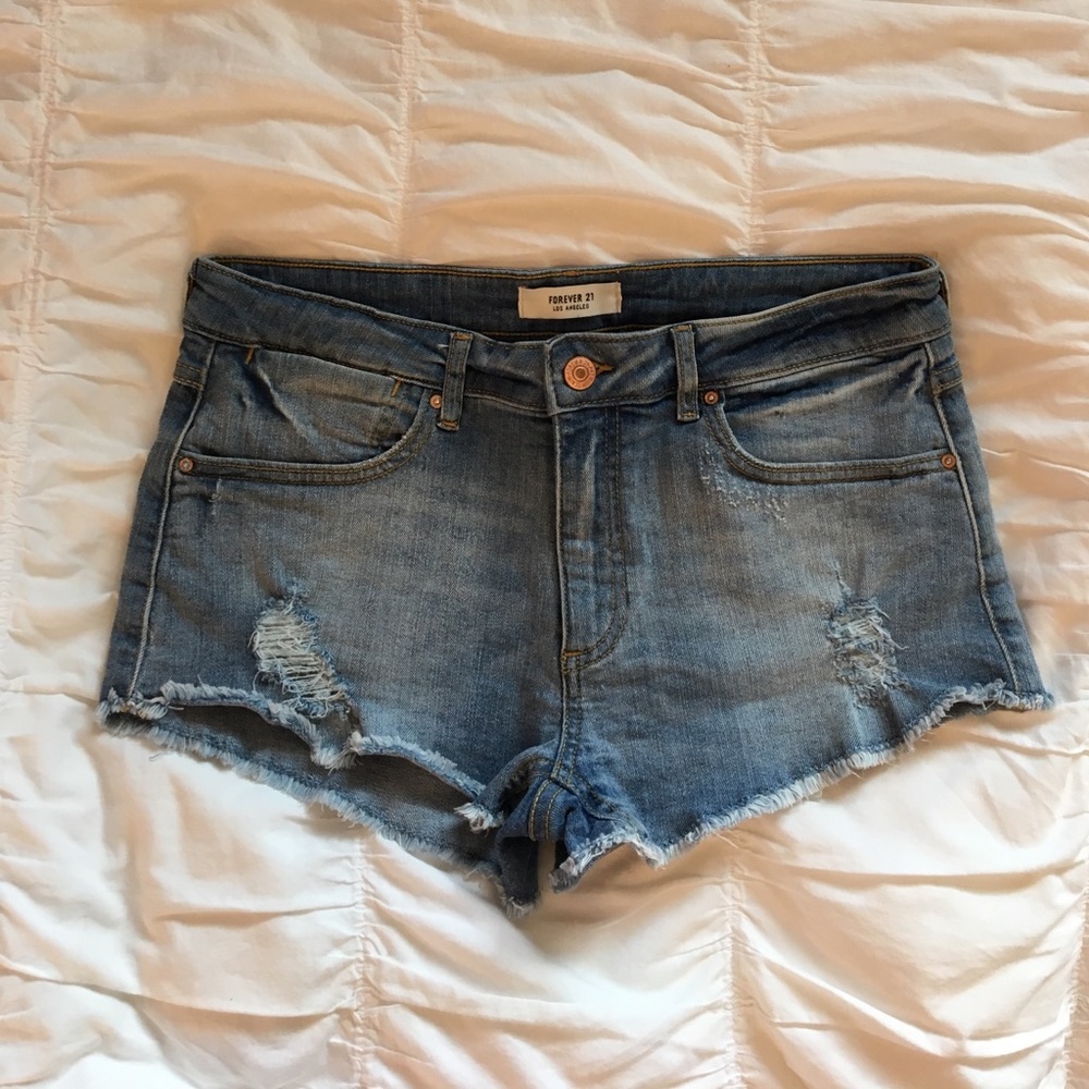 Short denim shorts