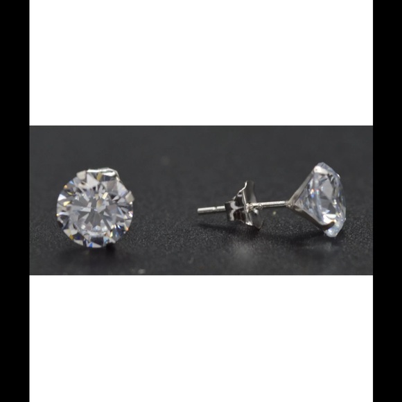 SALE๐1Ct Simulated Diamond 14K Gold Martini Studs - Picture 2 of 5