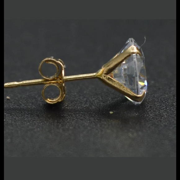 SALE๐1Ct Simulated Diamond 14K Gold Martini Studs - Picture 4 of 5