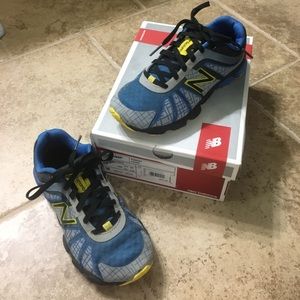 Boys NB Tennis Shoes Kids Size 1