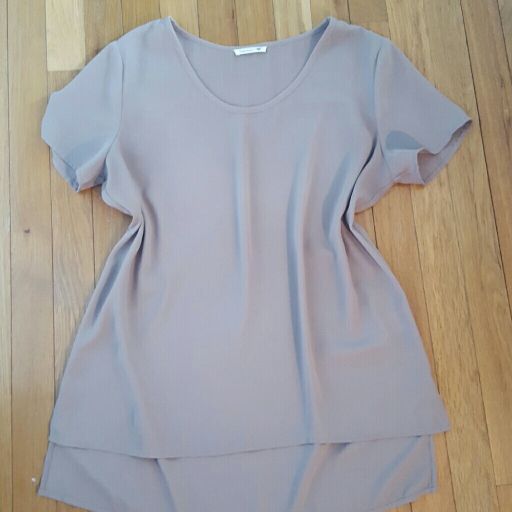 NEW! Slinky Classy Nude Top!