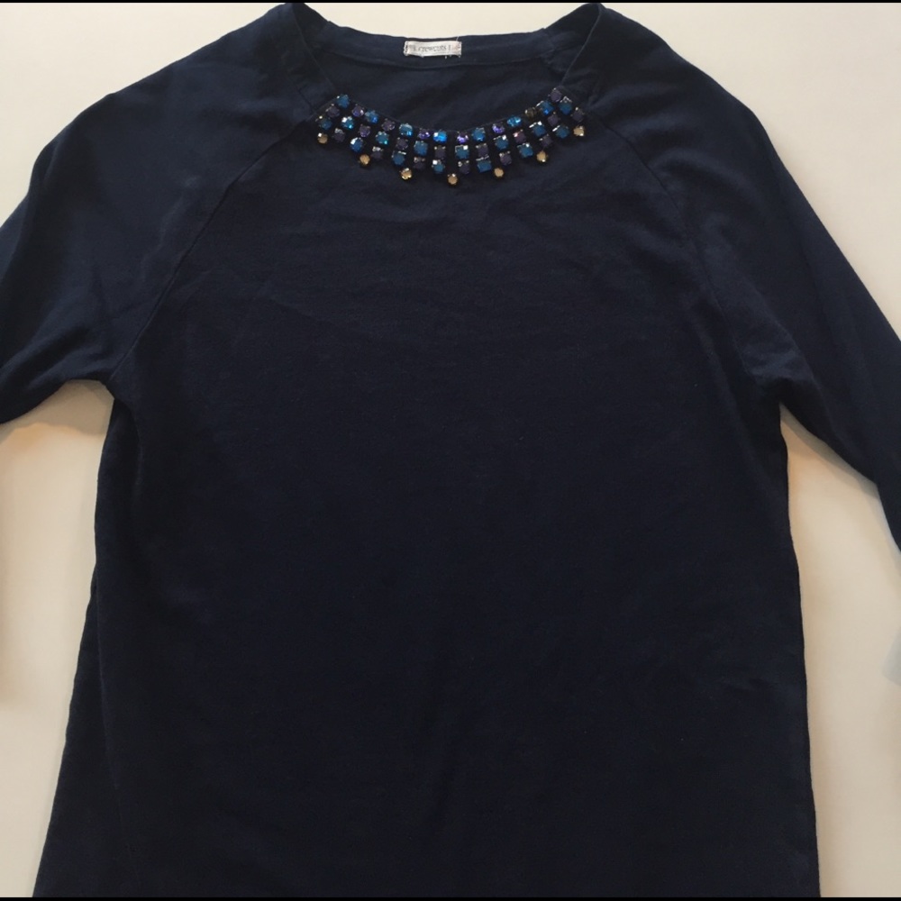 Long tee with 3/4 length sleeves