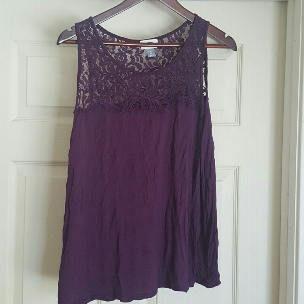 Group of Old Navy sleeveless blouses
