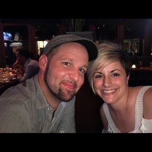 Meet your Posher, Leslie