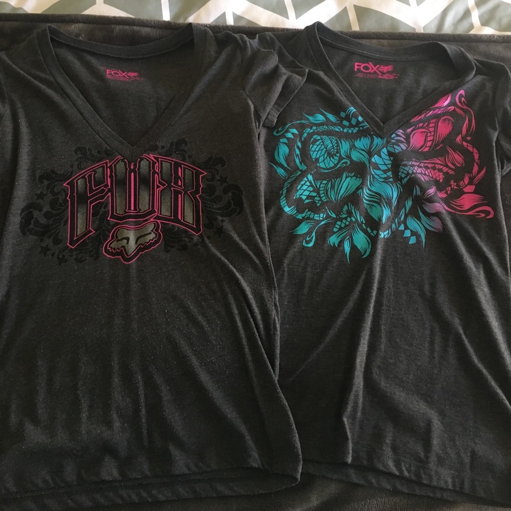2 Fox tshirts
