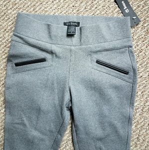 NWT Gray pants/leggings- S
