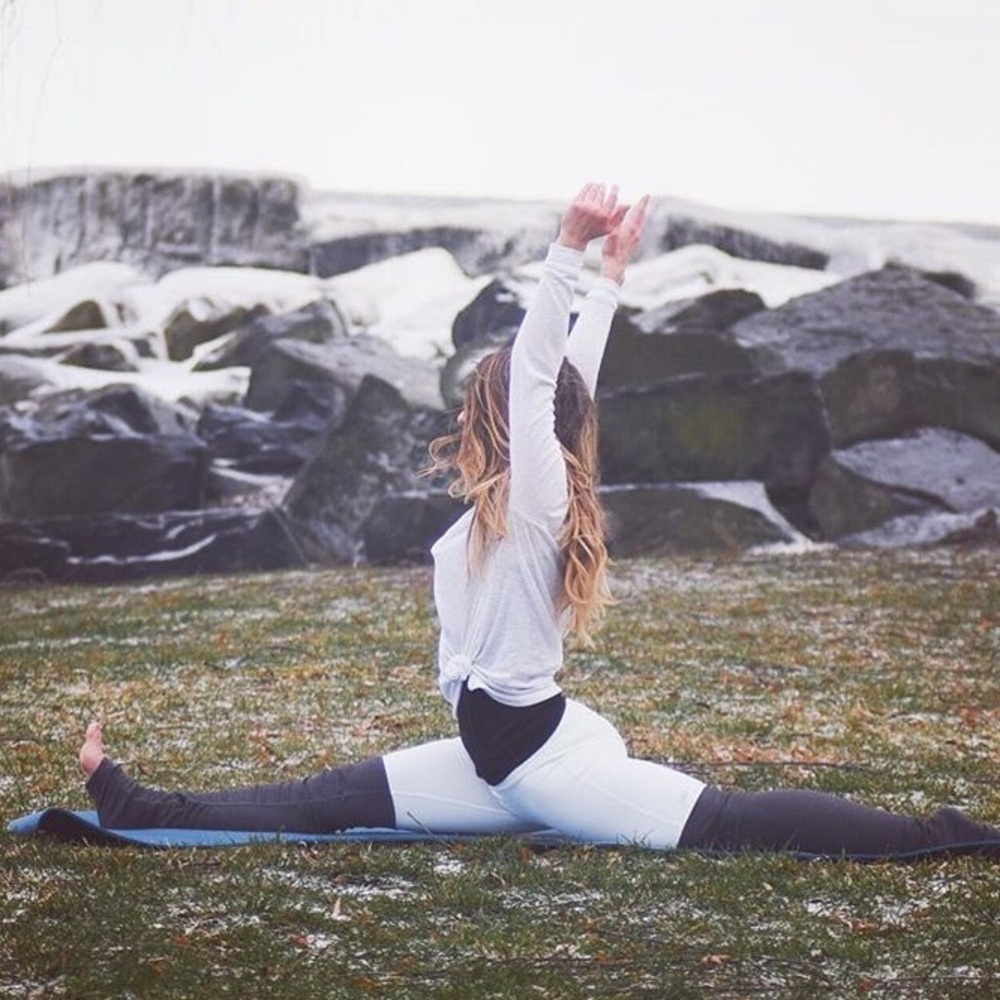 Alo Yoga Goddess Leggings HOLD