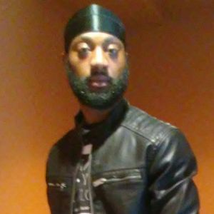 Meet your Posher, Wayne