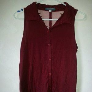 sleeveless maroon button up