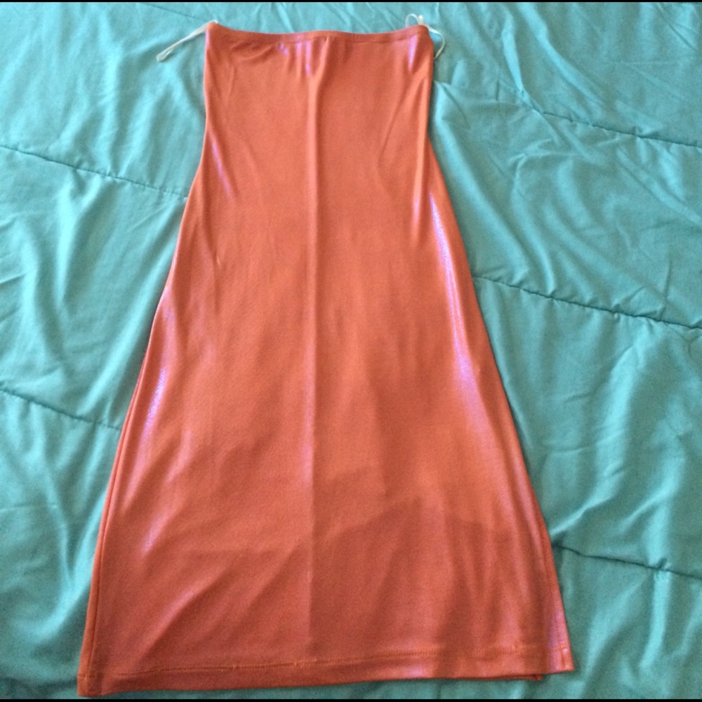 Strapless dress