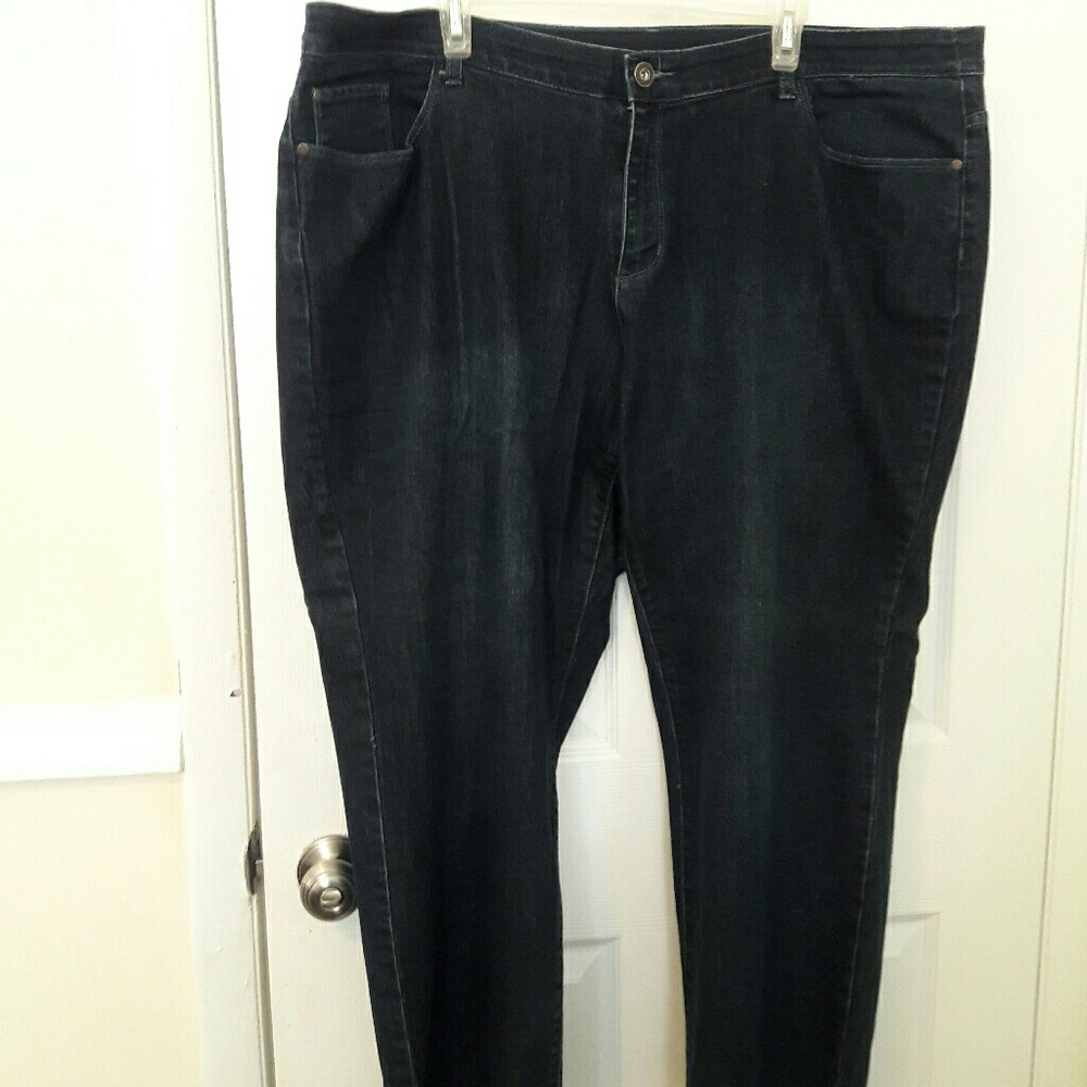 CJ Banks Dark Wash 24WP
