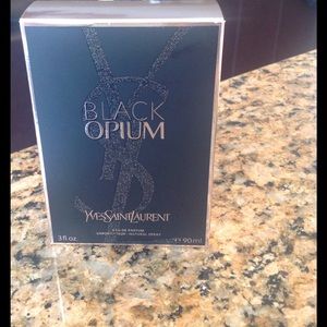 Black Opium Eau de Parfum