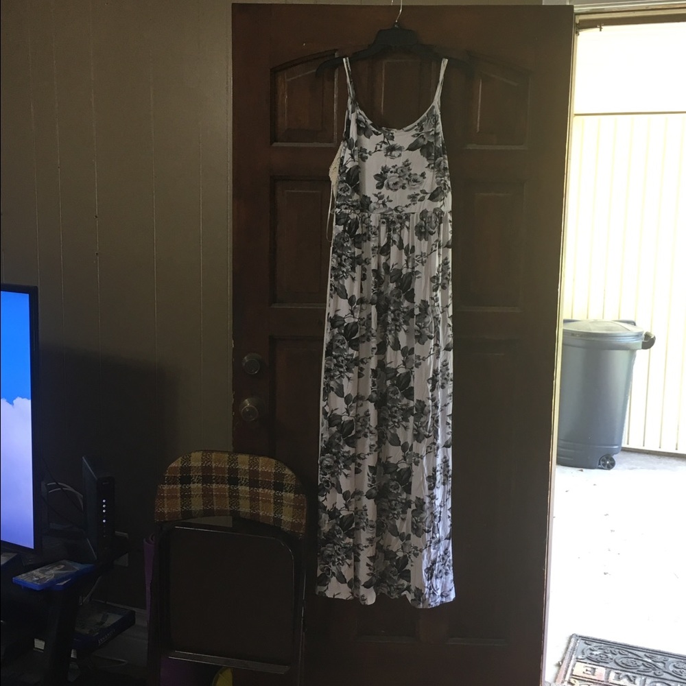 Floral maxi dress