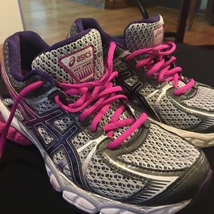 Asics Gel-Flux women Athletic shoes, size 8